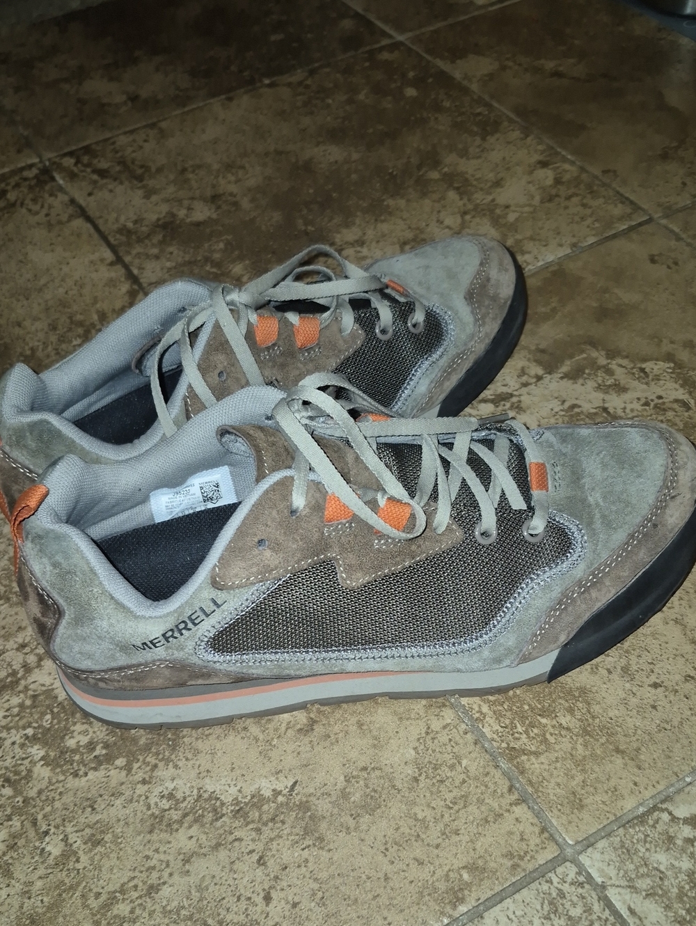 Merrell Gray and Orange Men's Trail Sneakers Nwot
